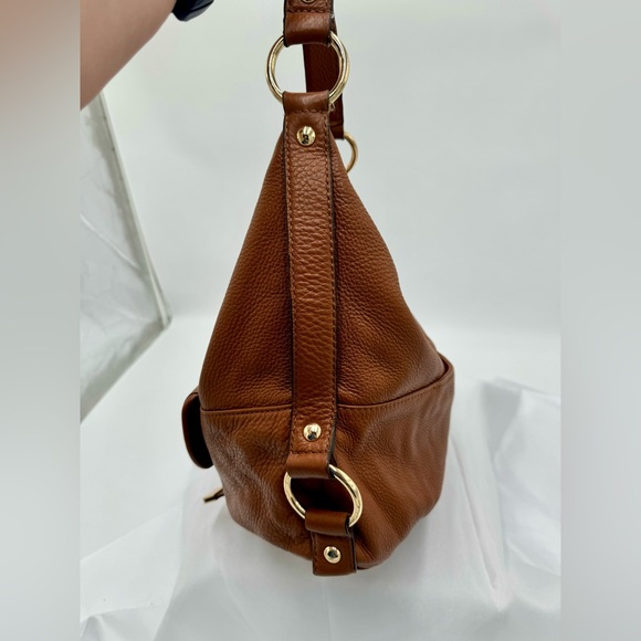 GUC Michael Kors Brown Leather Fulton Hobo Bag with Gold Hardware - Picture 4 of 12